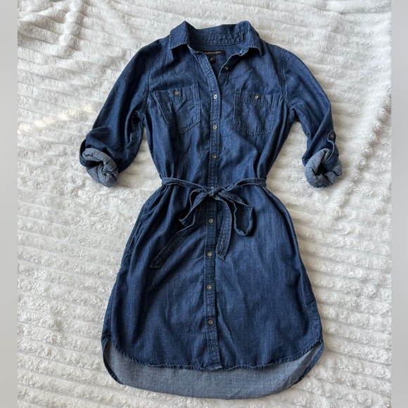Banana Republic Denim Dress - Picture 1 of 12